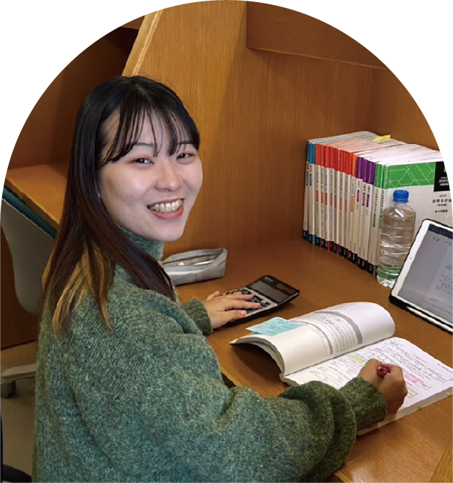 安藤 美帆さん