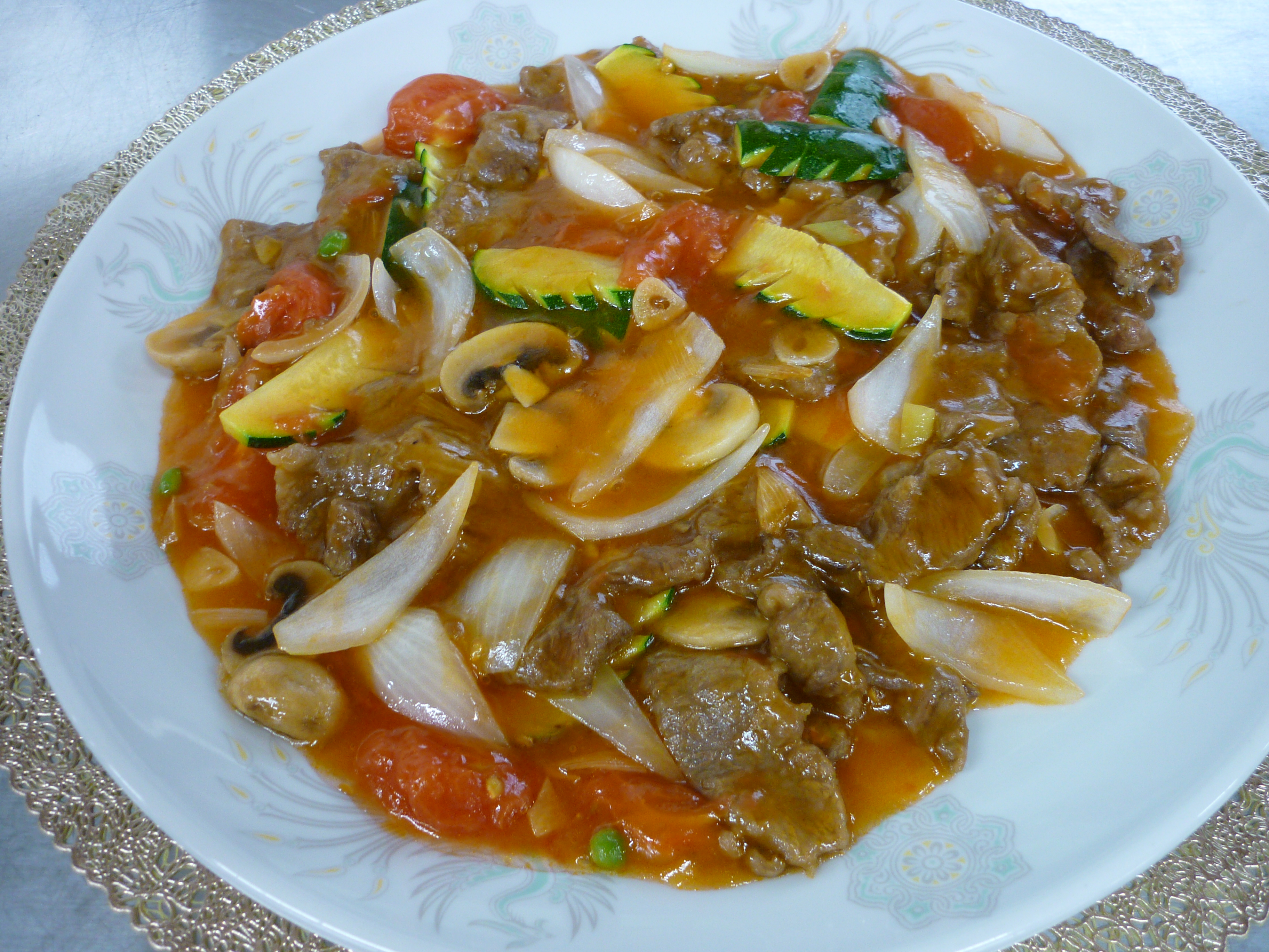 鮮茄牛肉片（トマトと牛肉の炒め物）