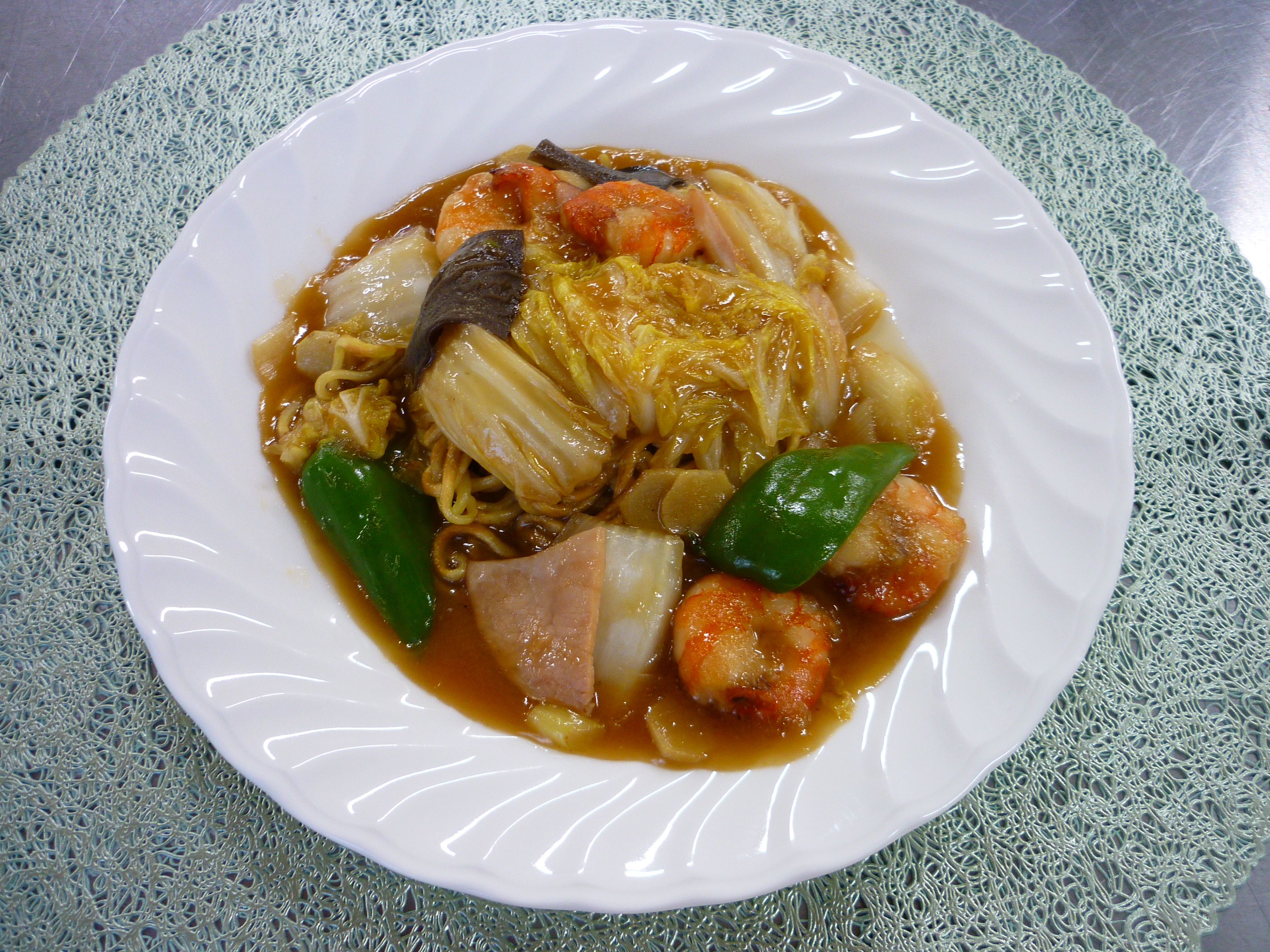 什錦炒麺（あんかけ焼きそば）